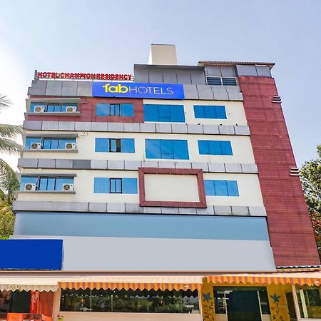 Fabhotel Champion Residency - Kr Puram Бенґалуру Екстер'єр фото