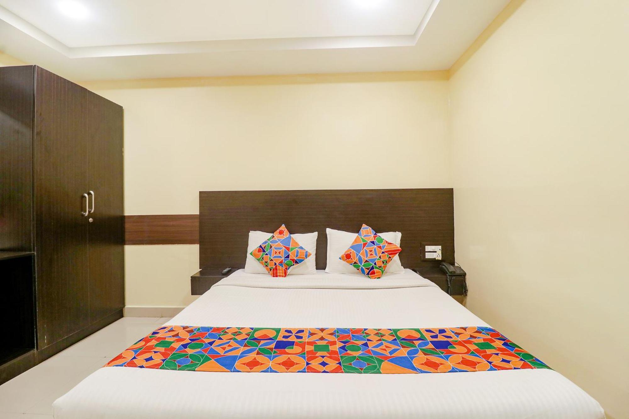 Fabhotel Champion Residency - Kr Puram Бенґалуру Екстер'єр фото