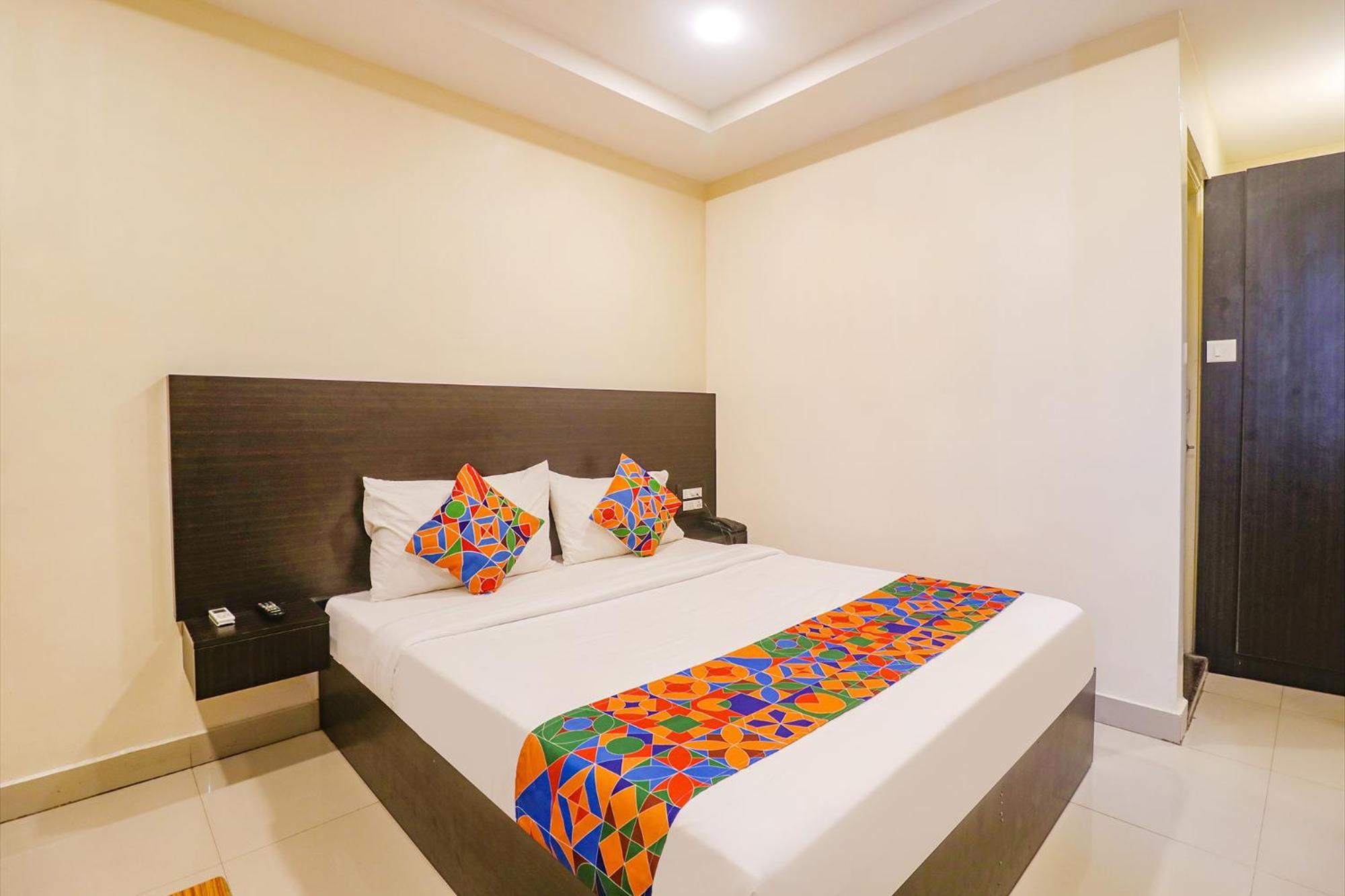 Fabhotel Champion Residency - Kr Puram Бенґалуру Екстер'єр фото